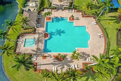 1553 SW 191st Ave, Pembroke Pines, FL 33029 - Photo 8