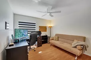 1553 SW 191st Ave, Pembroke Pines, FL 33029 - Photo 20