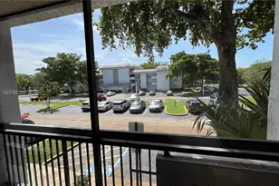 711 N Pine Island Rd, Plantation, FL 33324 - Photo 8