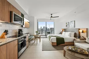 159 NE 6th St, Miami, FL 33132 - Photo 4