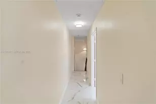 11009 Mainsail Dr, Cooper City, FL 33026 - Photo 14