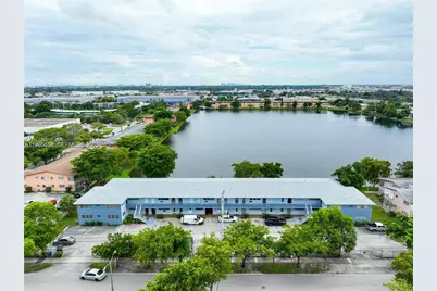 300 NE 191st St #212, Miami, FL 33179 - Photo 16