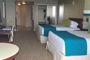 18001 Collins Ave, Sunny Isles Beach, FL 33160 - Photo 14