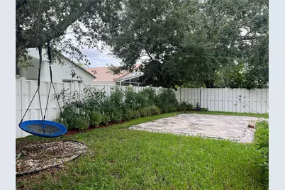 13244 NW 12th St, Pembroke Pines, FL 33028 - Photo 10