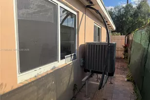 344 SW 80th Ave, Miami, FL 33144 - Photo 16