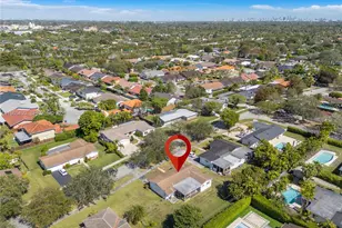 8970 SW 82nd St, Miami, FL 33173 - Photo 8