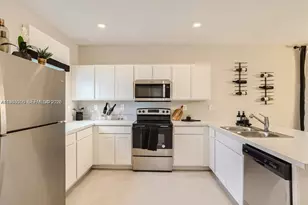 445 NE 1st Dr, Florida City, FL 33034 - Photo 4