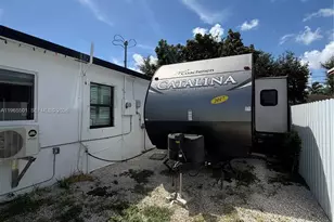 1100 NW 75th St, Miami, FL 33150 - Photo 22