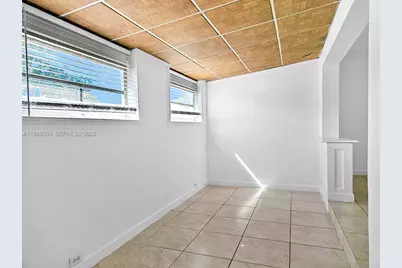 315 NE 165th St #315, Miami, FL 33162 - Photo 8