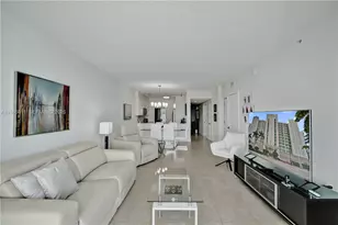 18100 N Bay Rd, Sunny Isles Beach, FL 33160 - Photo 6
