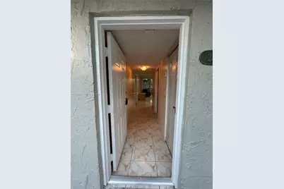 10000 NW 80th Ct #2331, Hialeah Gardens, FL 33016 - Photo 1