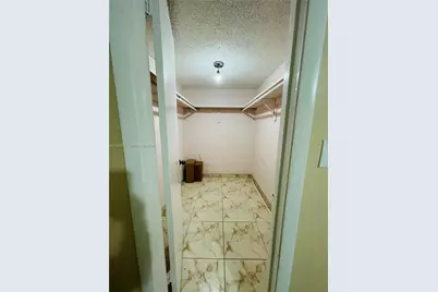 10000 NW 80th Ct #2331, Hialeah Gardens, FL 33016 - Photo 10