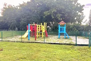 8275 SW 152nd Ave, Miami, FL 33193 - Photo 24