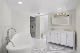 670 SE 7th Ave, Pompano Beach, FL 33060 - Photo 12