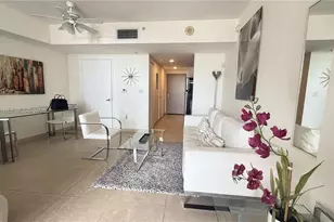 1750 N Bayshore Dr, Miami, FL 33132 - Photo 2