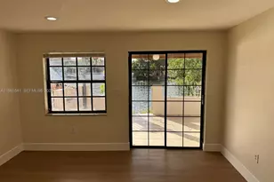 7520 W 15th Ct, Hialeah, FL 33014 - Photo 6