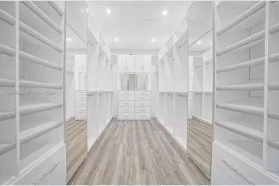 8096 NW 48th Ter, Doral, FL 33166 - Photo 28