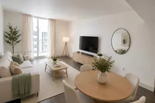 60 NW 37th Ave, Miami, FL 33125 - Photo 10