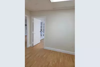 1110 Brickell Ave #403, Miami, FL 33131 - Photo 18