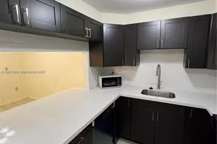 17170 SW 94th Ave, Palmetto Bay, FL 33157 - Photo 10