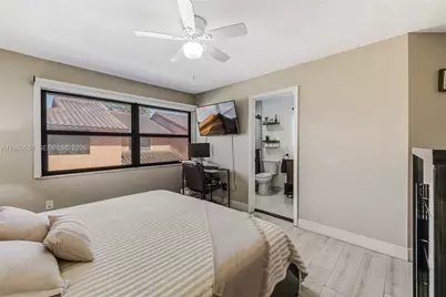 6410 W 27th Ln #101-19, Hialeah, FL 33016 - Photo 18