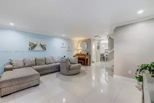6410 W 27th Ln, Hialeah, FL 33016 - Photo 6