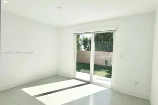 524 NE 65th St, Miami, FL 33138 - Photo 10