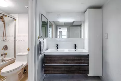 [Address not provided], Hallandale Beach, FL 33009 - Photo 16