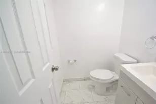 5040 SW 13th St, North Lauderdale, FL 33068 - Photo 8