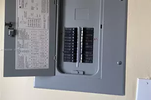 840 Pine Dr, Pompano Beach, FL 33060 - Photo 20