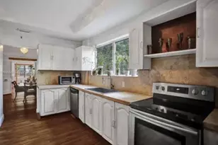 1107 Alhambra Cir, Coral Gables, FL 33134 - Photo 10