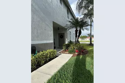 3776 San Simeon Cir, Weston, FL 33331 - Photo 2