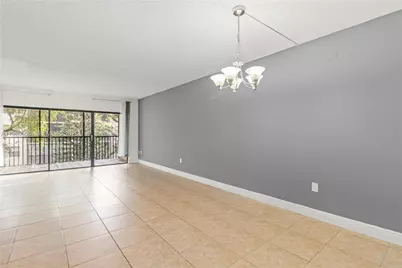 481 Ives Dairy Rd #303-4, Miami, FL 33179 - Photo 4