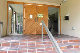 8065 SW 107th Ave, Miami, FL 33173 - Photo 22