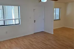 8065 SW 107th Ave, Miami, FL 33173 - Photo 4