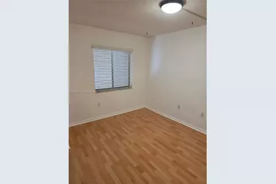 8065 SW 107th Ave #214, Miami, FL 33173 - Photo 6