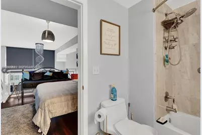 244 Biscayne Blvd #440, Miami, FL 33132 - Photo 18