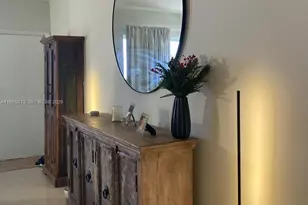 462 Golden Isles Dr, Hallandale Beach, FL 33009 - Photo 10