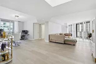 16485 Collins Ave, Sunny Isles Beach, FL 33160 - Photo 10