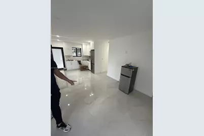 2923 NW 16th Ave, Miami, FL 33142 - Photo 2