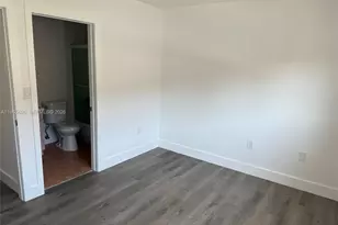 209 NW 109th Ave, Miami, FL 33172 - Photo 10