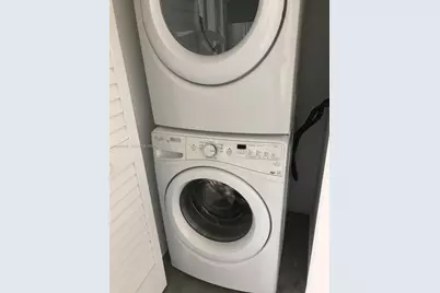 151 SE 1st St #1808, Miami, FL 33131 - Photo 14