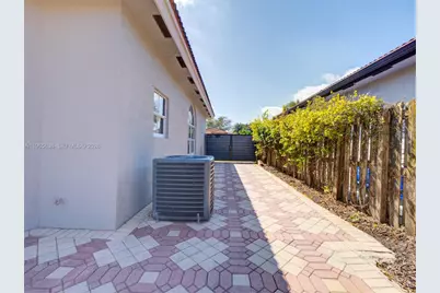 14833 SW 35th Ln, Miami, FL 33185 - Photo 40