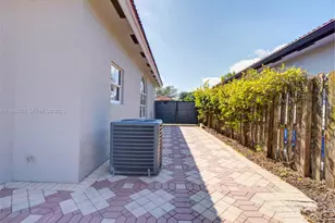 14833 SW 35th Ln, Miami, FL 33185 - Photo 40