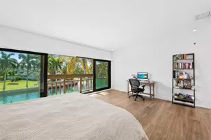 2662 NE 135th St, North Miami, FL 33181 - Photo 14