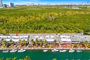 2662 NE 135th St, North Miami, FL 33181 - Photo 30