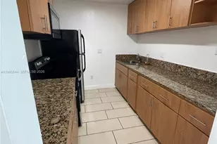 4721 NW 7th St, Miami, FL 33126 - Photo 2