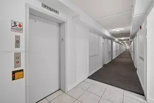 1913 S Ocean Dr, Hallandale Beach, FL 33009 - Photo 38