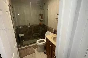 3922 NE 166th St, North Miami Beach, FL 33160 - Photo 8