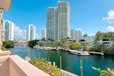 250 Sunny Isles Blvd #TH-207, Sunny Isles Beach, FL 33160 - Photo 1